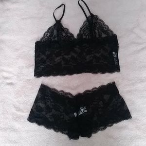 Lingerie set